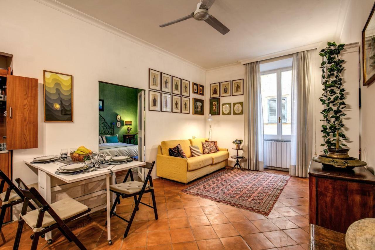 Colosseum Forum Apartment Рим Екстер'єр фото