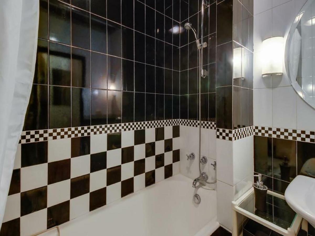 Colosseum Forum Apartment Рим Екстер'єр фото